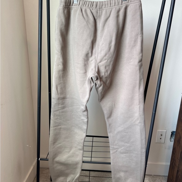 Essentials FOG Sweats - Picture 2 of 3